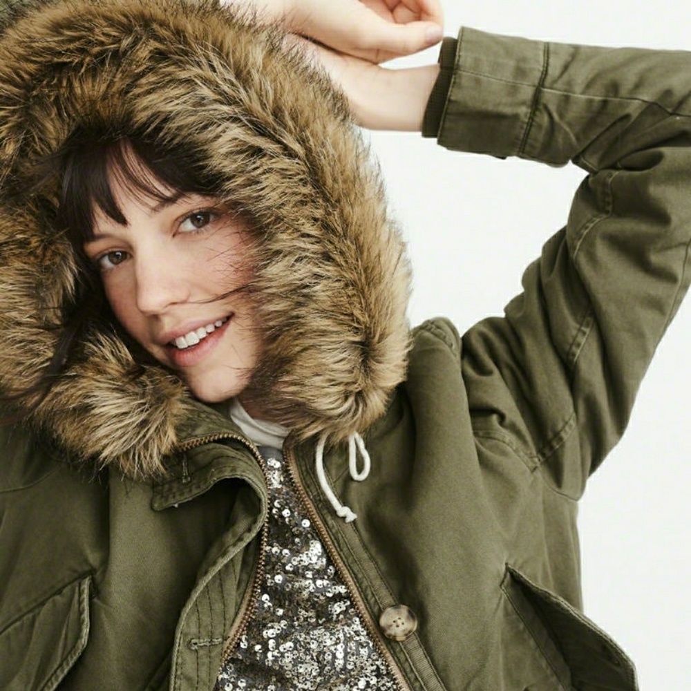 Abercrombie & Fitch Sherpa-lined Twill Parka $SOLD